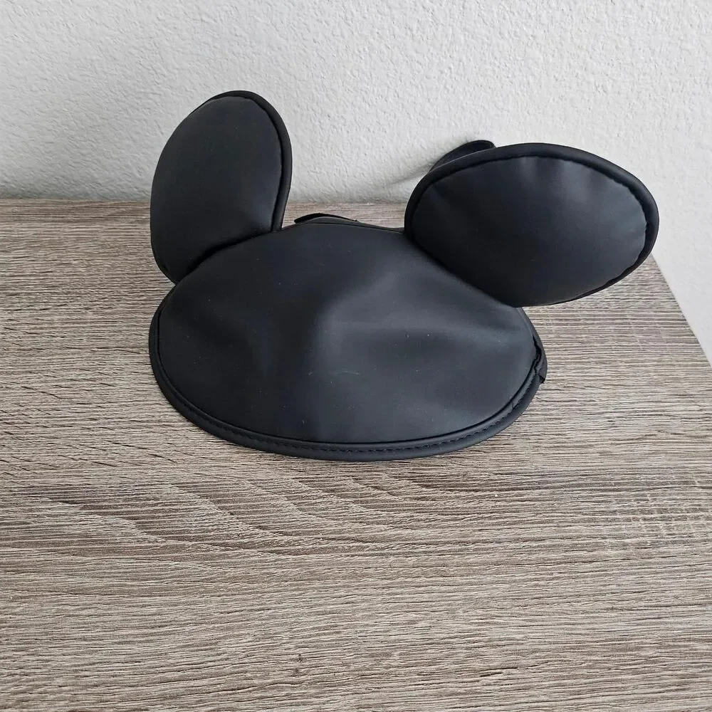 Disney Women's Black Wallet-purses